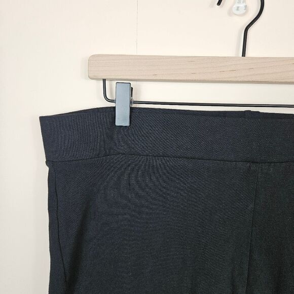 Torrid Black Leggings with White Bow Accents - Picture 8 of 12